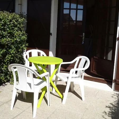 Courseulla Appartement *